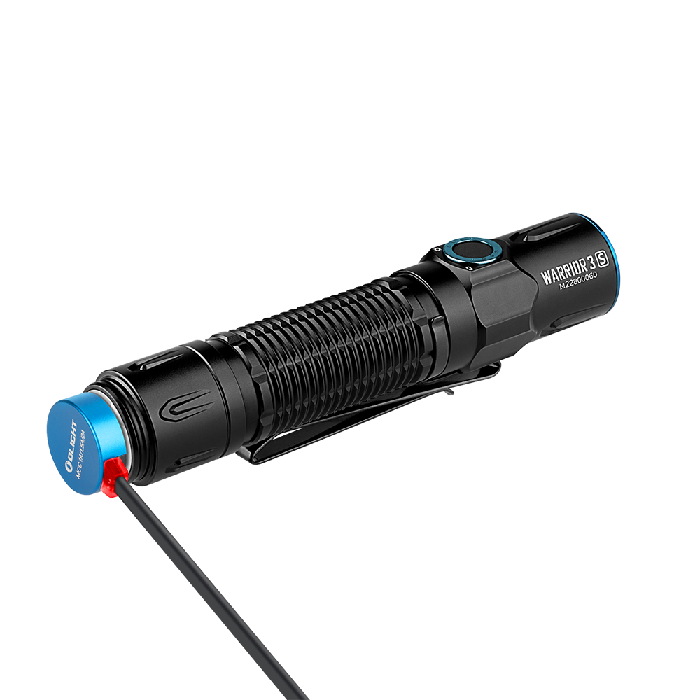 Olight Warrior 3S | taktikai lámpa | 2.300 lm
