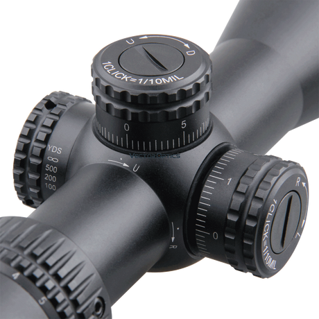 Vector Optics Veyron 3-12x44 SFP kompakt puskatávcső